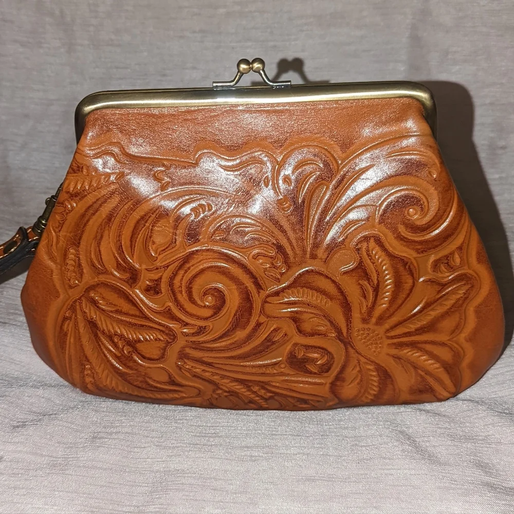 Patricia Nash tolled Savena leather wristlet.